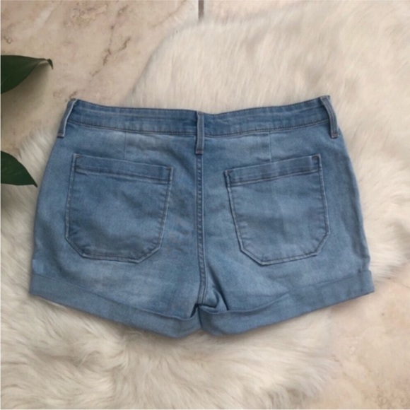 GAP Denim Girlfriend Shorts - Picture 2 of 7